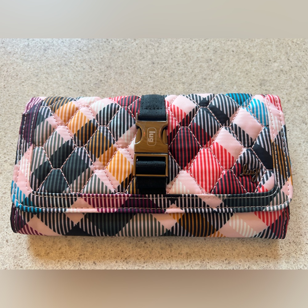 Lug Quilted Wallet in Multicolor